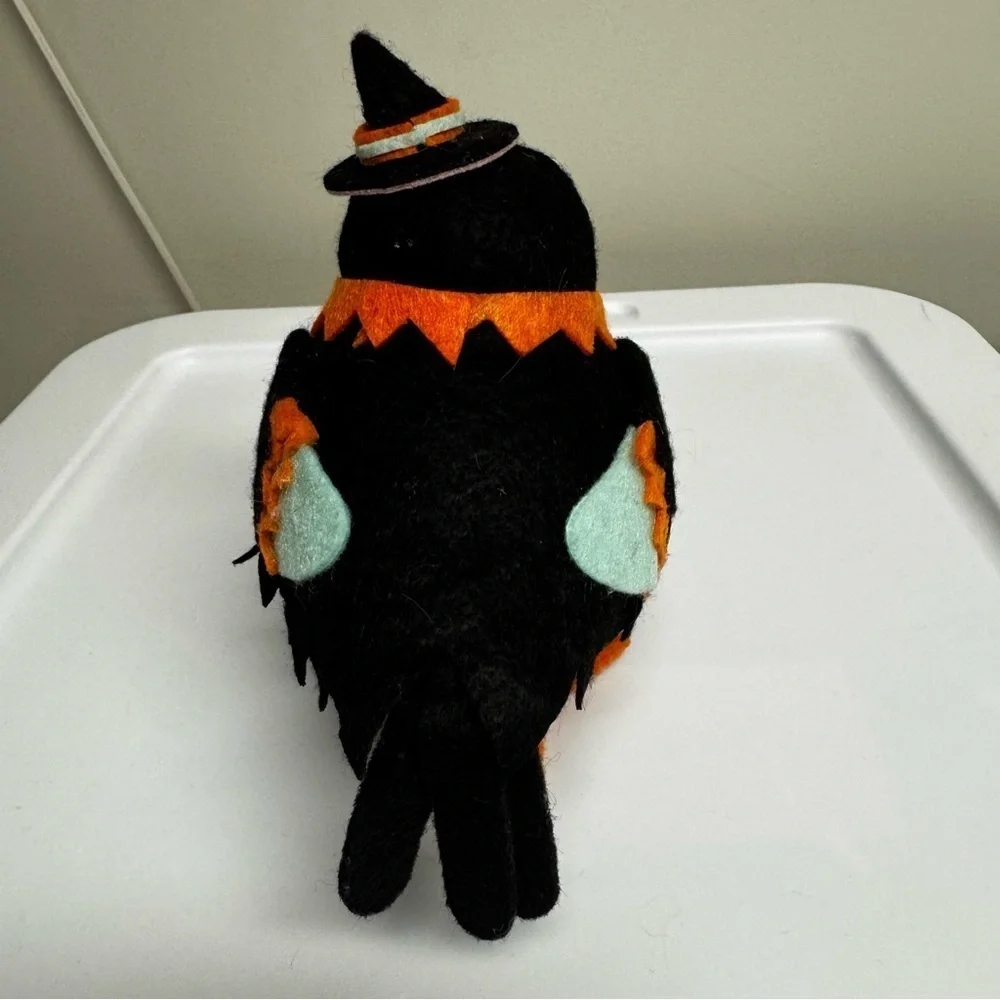 Target Hyde & Eek 2020  Spella Halloween Witch Bird